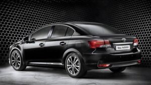 Toyota po liftingu – istny hit czy jednak wymaga poprawek? Hmm…