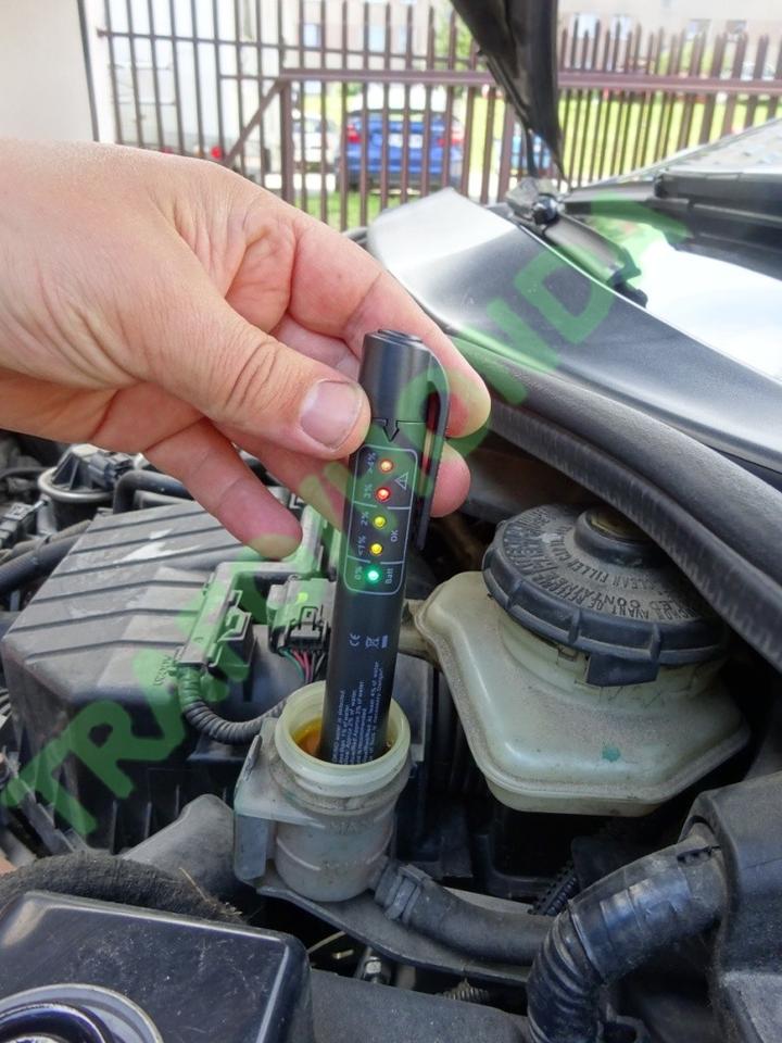 Wymiana płynu sprzęgłowego