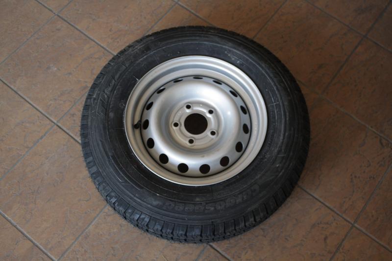 Mocowanie koła zapasowego