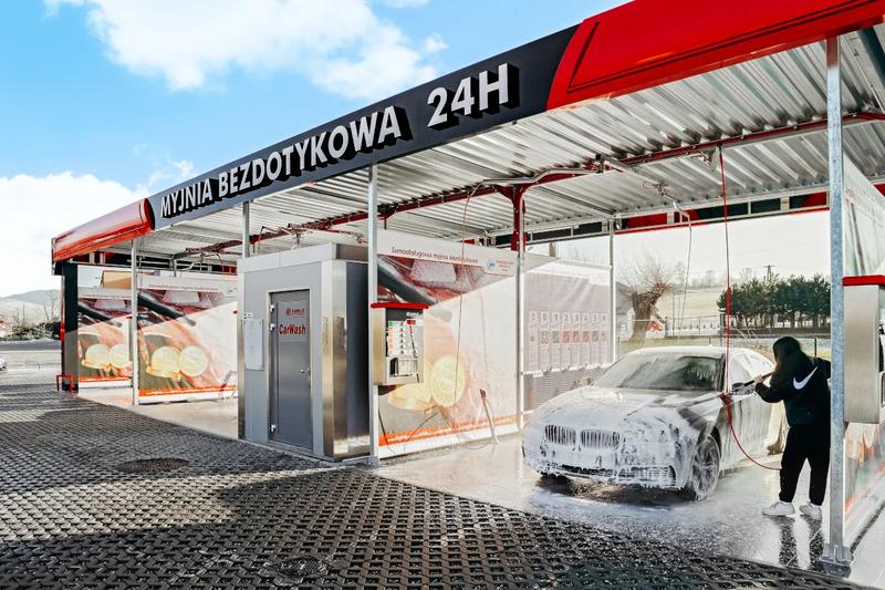 Koszt budowy myjni samochodowej: na co zwrócić uwagę, by nie zaskoczyły cię ukryte wydatki?