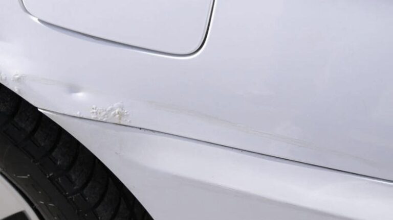 Jak skutecznie pozbyć się rdzy z karoserii? Praktyczne metody i porady, które musisz znać